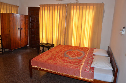 Oyo 436 Sandakelum Tourist Guest House Kandy Buitenkant foto